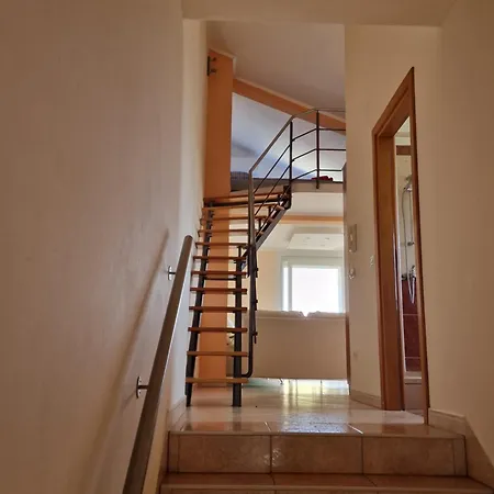 Del Golfo Apartment