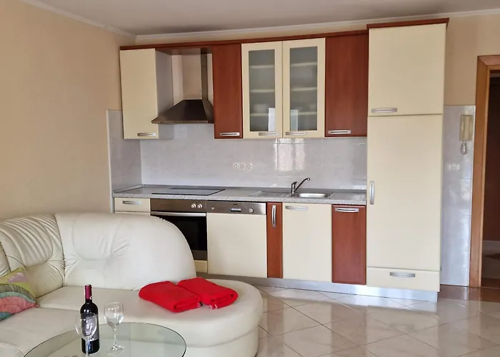 Del Golfo Apartmán *